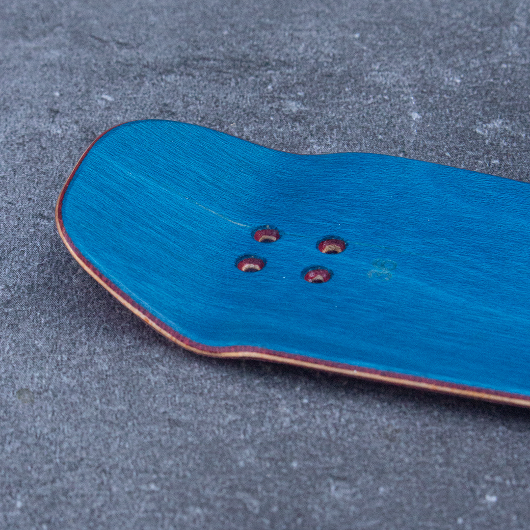 Deck fingerboard Galo Asi Berlin collab tabla artesanal madera Chile