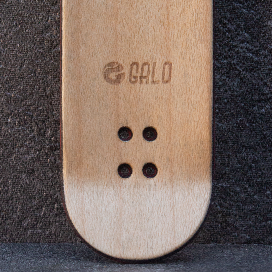 Deck Galo Tributo - Baker